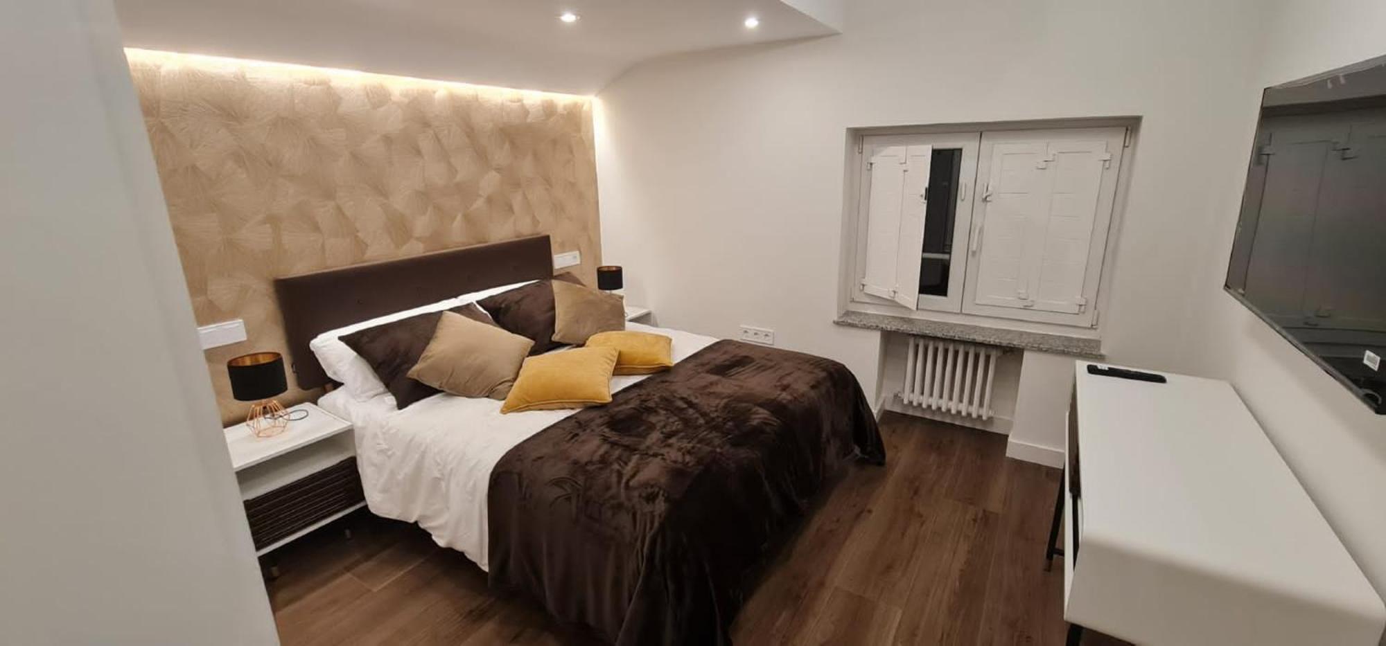 דירות אוביידו Atico De Diseno En El Centro מראה חיצוני תמונה